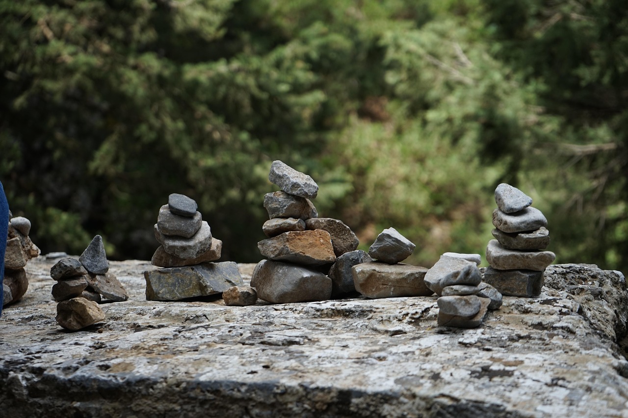 Zedník nanášející lepidlo na tvárnici Ytong, detail aplikace