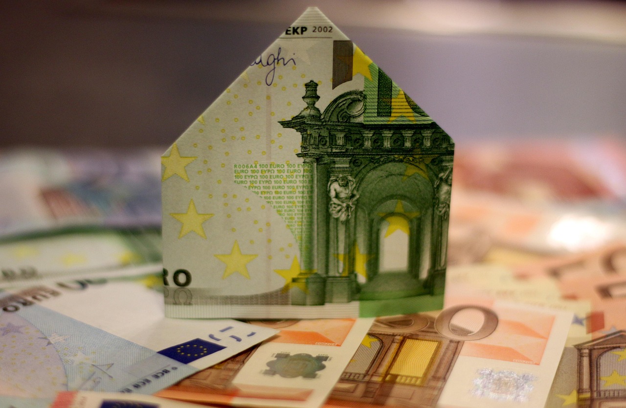 Dokumenty s detailním rozpisem skrytých poplatků úvěru