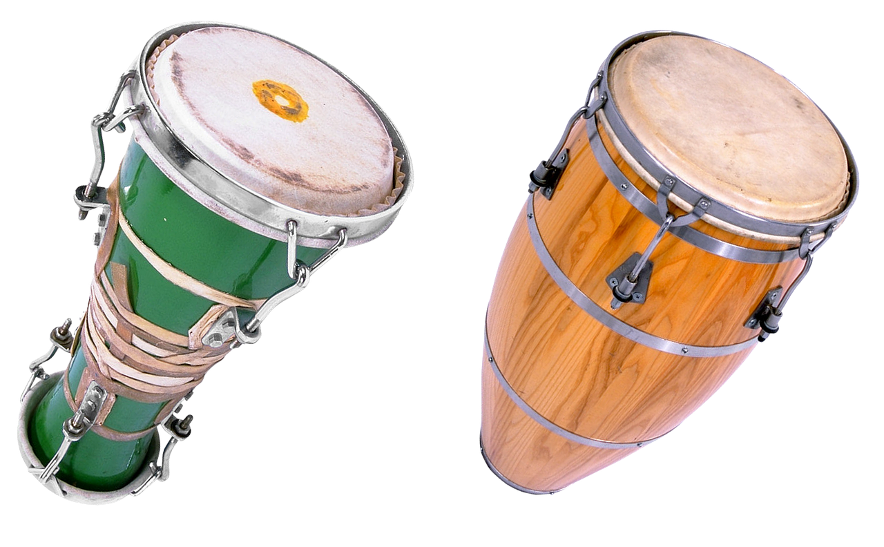 Hudebník spolupracující s AI softwarem ve studiu